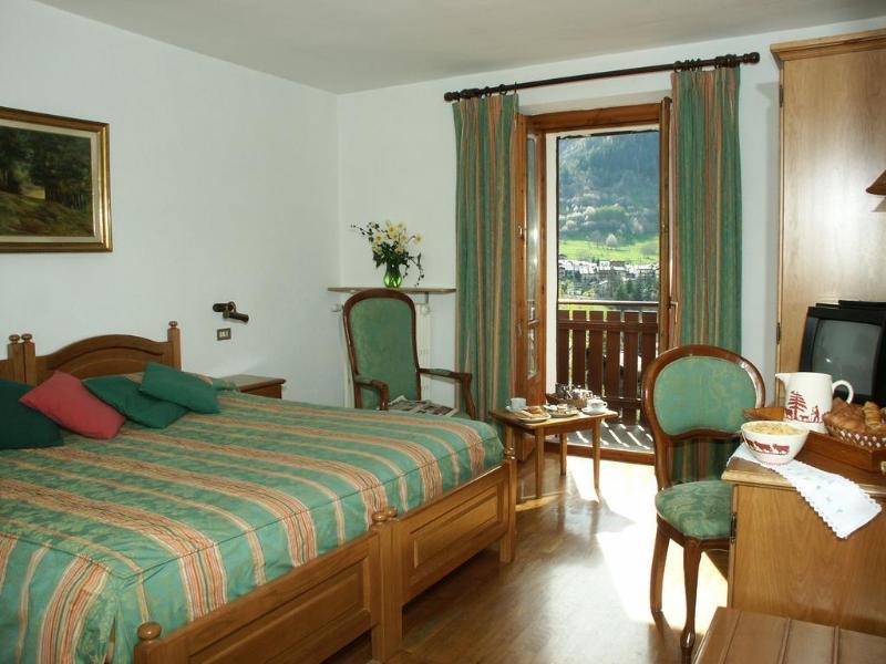 Hotel Berthod Курмайор Экстерьер фото