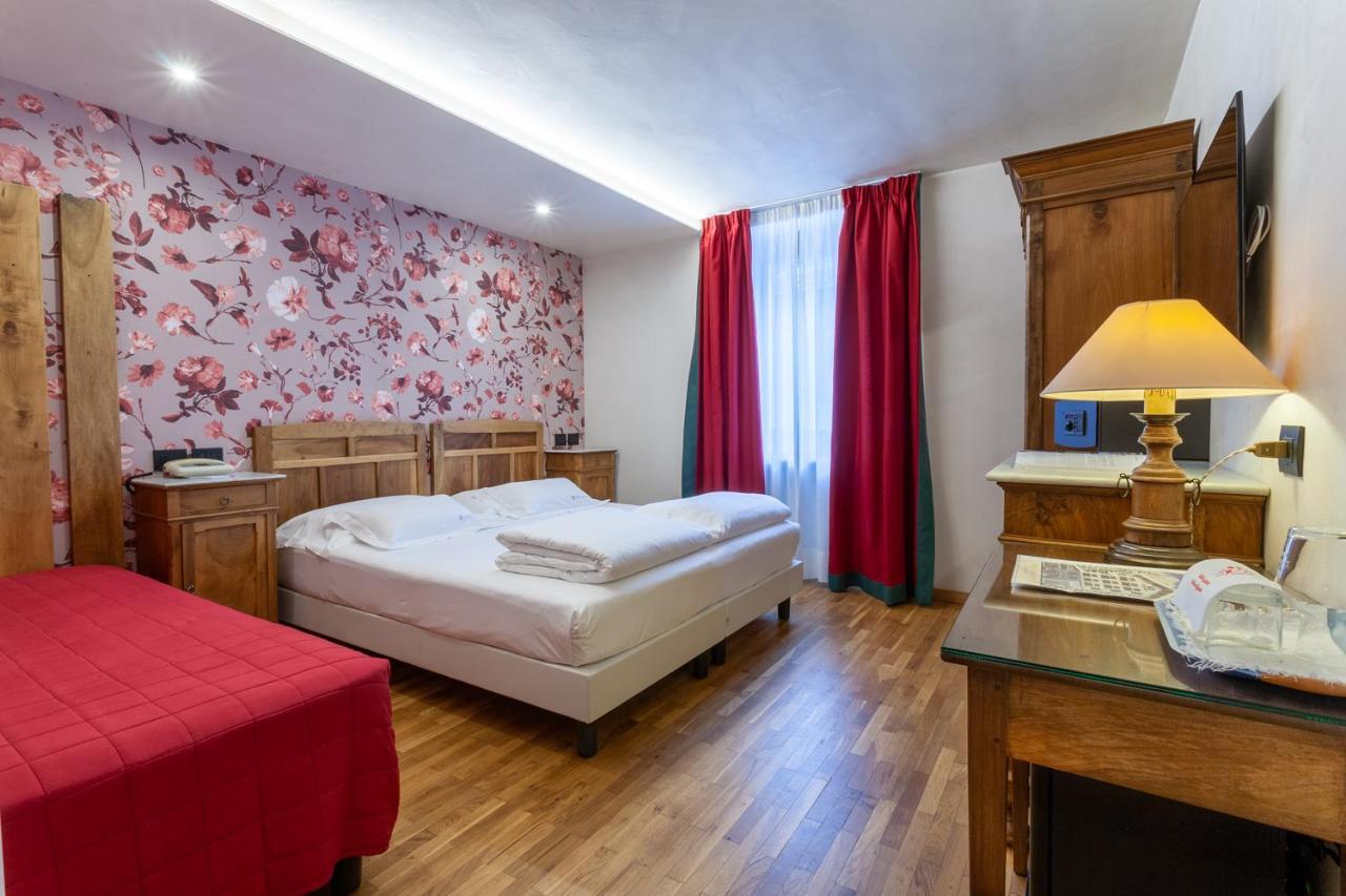 Hotel Berthod Курмайор Экстерьер фото